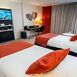 斯涛特尔梅兹特克诺波勒餐厅酒店