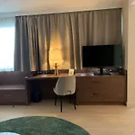 斯涛特尔梅兹特克诺波勒餐厅酒店