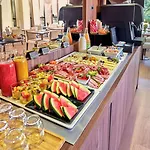 斯涛特尔梅兹特克诺波勒餐厅酒店 4* 梅斯