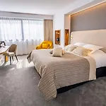 斯涛特尔梅兹特克诺波勒餐厅酒店 梅斯