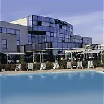 斯涛特尔梅兹特克诺波勒餐厅酒店