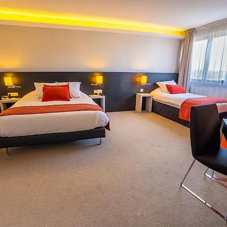 Western Technopole Hotel 4*