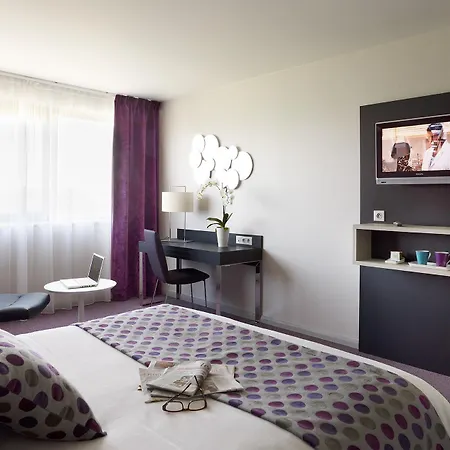 Otel Western Technopole 4*