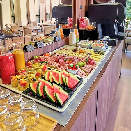 Western Technopole 4* Metz