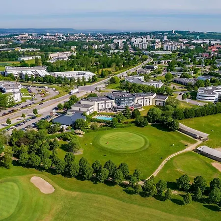 Western Technopole Hotell 4*