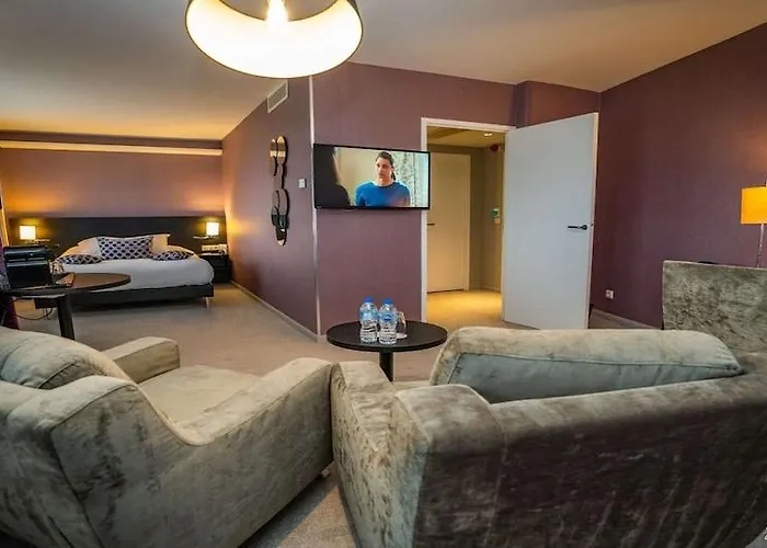 Western Technopole Hotel