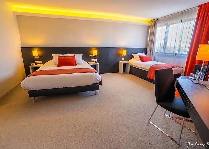 Western Technopole Szálloda 4*