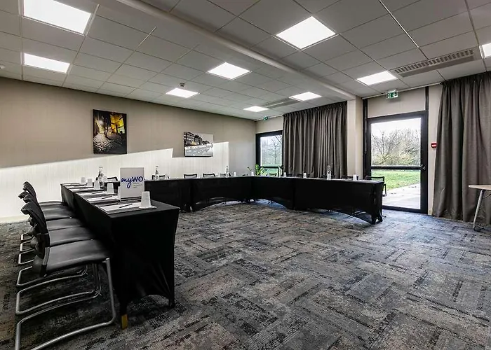 Western Technopole 4*