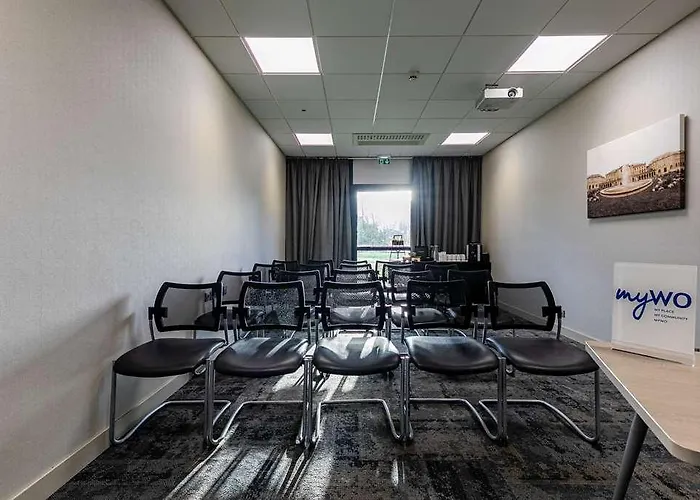 Western Technopole Hotel 4*