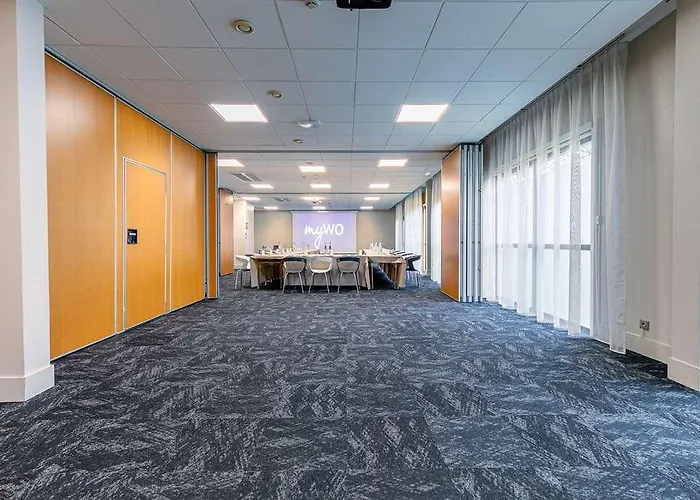 Szálloda Western Technopole Metz