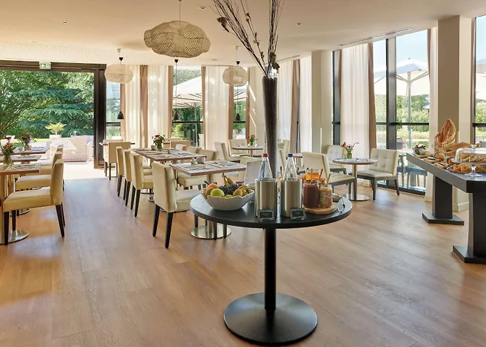 Western Technopole 4*