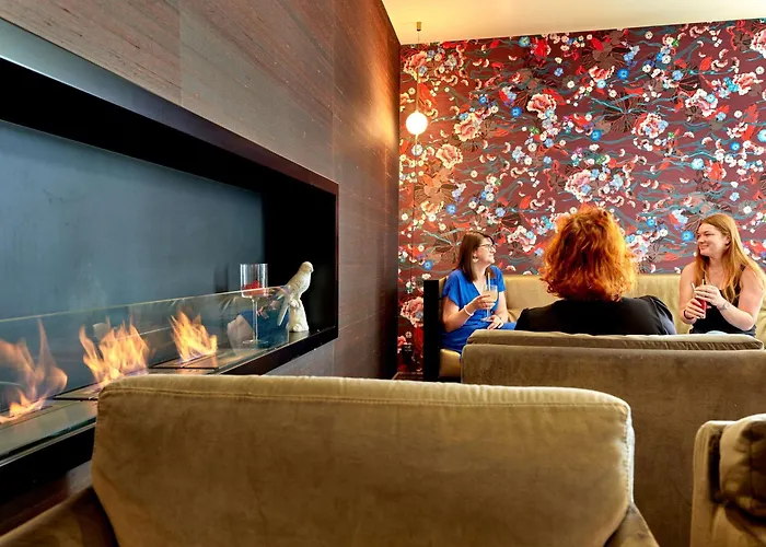 Western Technopole Szálloda